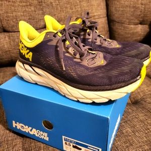 Hoka One